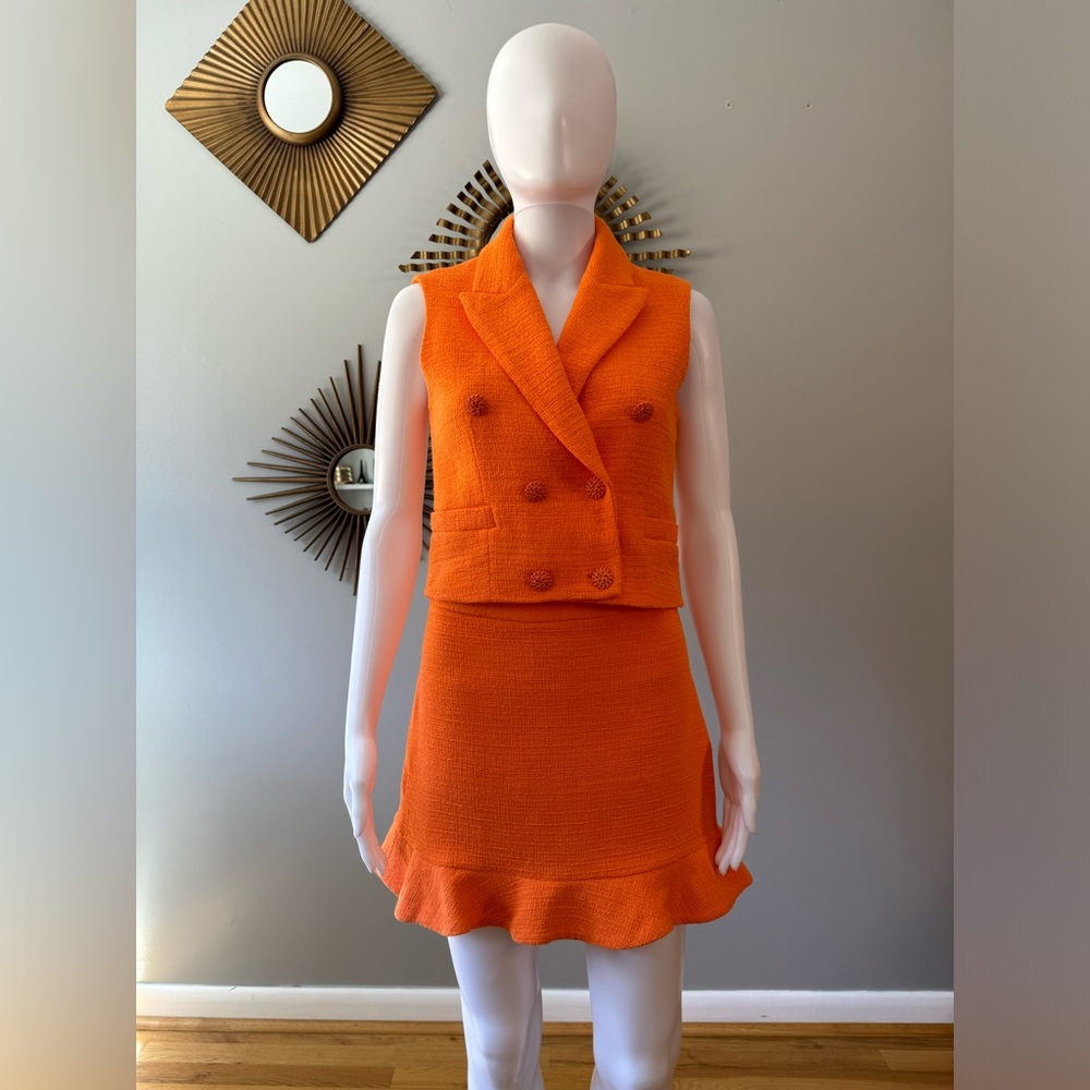 Zara - Orange Textured Vest/Mini Skirt Set - Picture 8 of 13